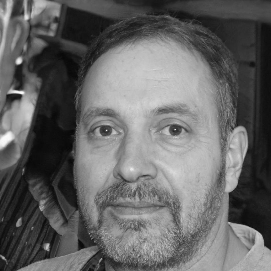 Kieran Westbrook, Senior Sales Instructor with 15 years enterprise sales experience