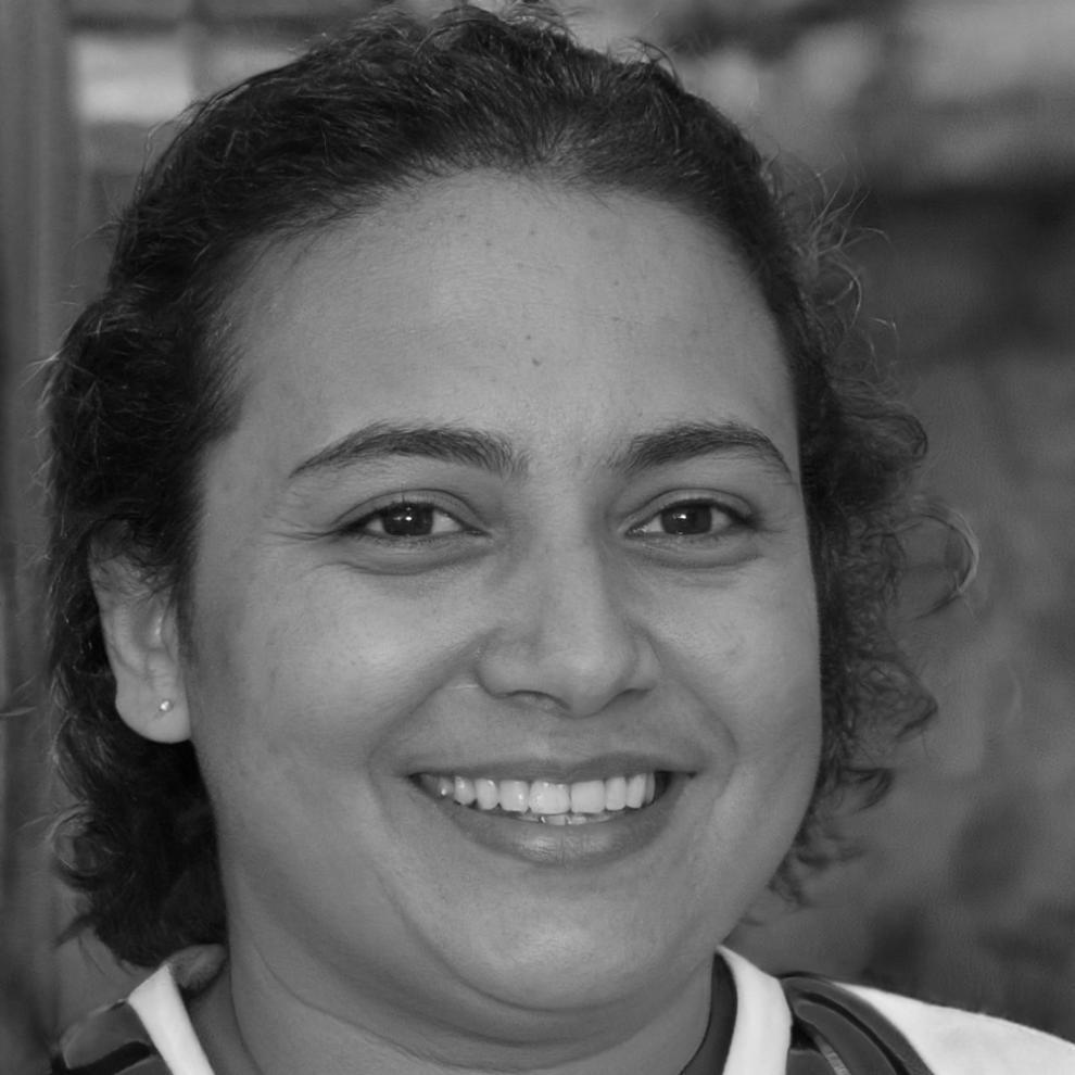 Zara Blackthorn, Strategic Account Manager and negotiation expert